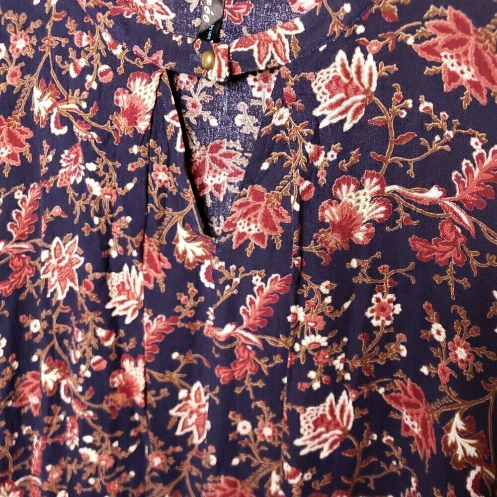 Andree By Unit Womens Navy Floral Asymmetrical Tunic Blouse Medium - Picture 3 of 7